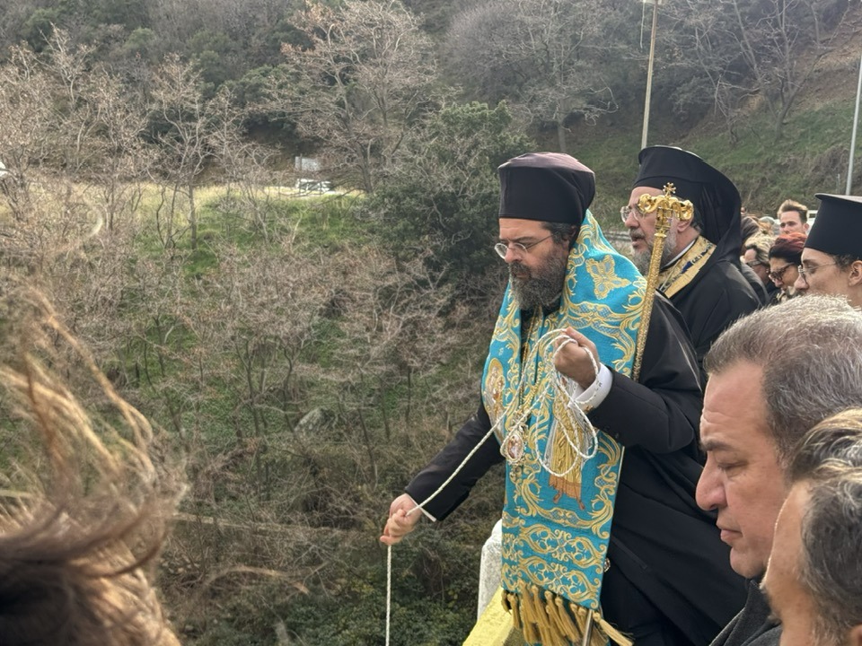 Καθαγιάστηκαν-τα-νερά-του-ποταμού-Κομψάτου-στον-Ίασμο-Ροδόπης-(φωτος)