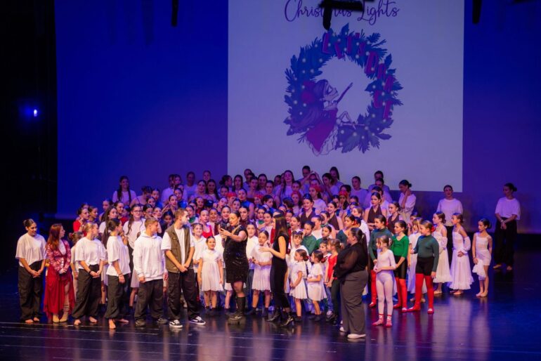 Ευχαριστήριο-της-ομάδας-santa-run-Κομοτηνής-προς-τις-σχολές-χορού-let’s-dance-και-let’s-move-&-play