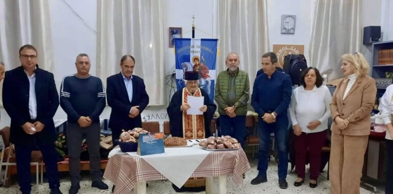 Σε-κοπές-βασιλόπιτας-και-“Γυναικοκρατία”-συμμετείχε-ο-δήμαρχος-Μαρώνειας-Σαπών,-Απόστολος-Ιωάννου-(φωτος)