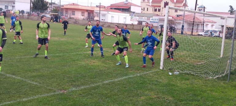 ΕΠΣ-Θράκης:-Ξανά-στα-γήπεδα-οι-Πασχάλης-Δραγανίδης-και-Θοδωρής-Λεφής-με-την-φανέλα-της-Δόξας-Ν.-Σιδηροχωρίου-!