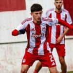 Στην-Κ17-του-Ολυμπιακού-ο-Κομοτηναίος-Μάριος-Καλπακίδης