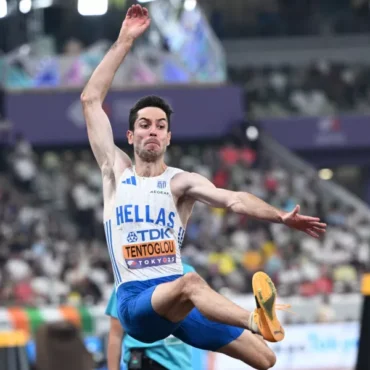 Μίλτος-Τεντόγλου:-“Πέταξε”-στα-8,25-και-πήρε-πρόκριση-στο-Παγκόσμιο-κλειστού-στίβου