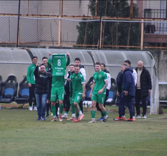 Συγκινητική-αφιέρωση-στον-Γιάννη-Πεχλιβανόπουλο