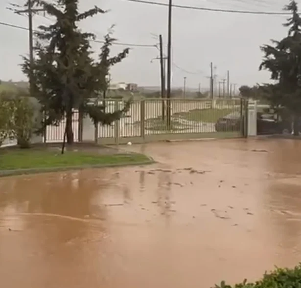 Μεγάλη-Προσοχή!!-Ήχησε-στη-Ροδόπη-το-112!!-Πλημμύρες-σημειώνονται-σε-πολλά-σημεία-του-Ν.-Ροδόπης-λόγω-της-καταρρακτώδους-βροχής!!