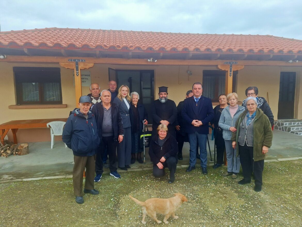 Δωρεά-εξεταστικής-κλίνης-του-ΓΝ-Κομοτηνής-«Σισμανόγλειο»-στο-Πολιτιστικό-Κέντρο-Ιασίου-του-Δήμου-Μαρωνείας-Σαπών,-με-πρωτοβουλία-της-Π.Ε-Ροδόπης