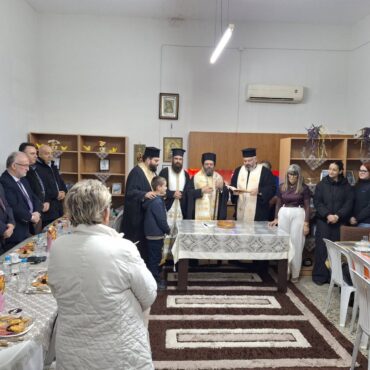 Ο-αντιπεριφερειάρχης-ΠΕ-Ροδόπης-Μανόλης-Ταπατζάς-παραβρέθηκε-σε-κοπές-βασιλόπιτας-Πολιτιστικών-Συλλόγων-του-νομού-(φωτος)