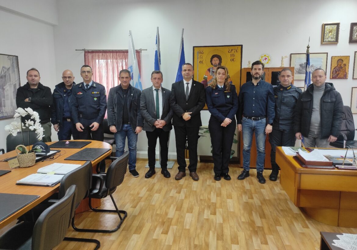 Συνάντηση-της-Ένωσης-Αξιωματικών-ΕΛΑΣ-ΑΜΘ-με-ΓΕΠΑΔΑΜΘ,-Σχολή-Αστυφυλάκων-και-ΔΑ.-Ροδόπης