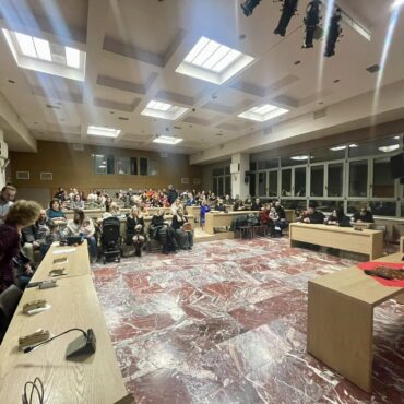 Εθελοντές-Αιμοδότες-Ροδόπης:-Εκδήλωση-για-την-κοπή-της-πρωτοχρονιάτικης-πίτας-στην-Κομοτηνή-(φωτος)