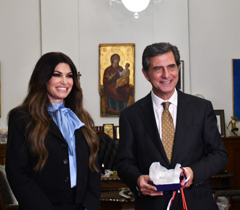 Από-την-Αλεξανδρούπολη-ξεκινά-η-Γκίλφοϊλ-την-περιοδεία-της-στην-ελληνική-περιφέρεια-–-Ακολουθεί-η-Θεσσαλονίκη