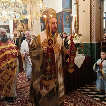 tη-γενέτειρά-του,-τις-Σάπες,-επισκέφτηκε-Μητροπολίτης-Αγκύρας-κκ.-Γρηγόριος,-όπου-τέλεσε-την-Κυριακάτικη-Θεία-Λειτουργία-(φωτος)