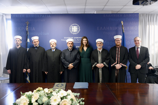 Η-Ιστορική,-Πρώτη-Κοινή-Συνέντευξη-των-Τριών-Μουφτήδων