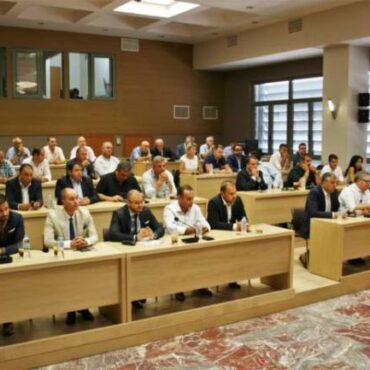 Χρήστος-Μέτιος-:-Βασικά-σημεία-της-τοποθέτησής-και-της-δευτερολογίας-στην-επερώτηση-για-την-Αντιπλημμυρική-προστασία-και-τα-οδικά-έργα-στη-Ροδόπη