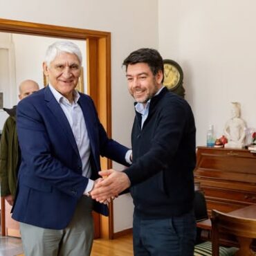 Ξάνθη:-Συνάντηση-Δημάρχου-με-τον-θρύλο-του-Ελληνικού-αθλητισμού,-Παναγιώτη-Γιαννάκη