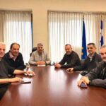 Με-τον-πρόεδρο-της-Πανελλήνιας-Ομοσπονδίας-Ταεκβοντό-συναντήθηκε-ο-περιφερειάρχης-ΑΜΘ-Χριστόδουλος-Τοψίδης