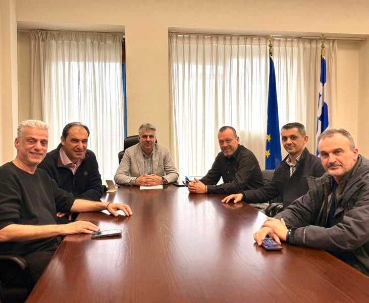 Με-τον-πρόεδρο-της-Πανελλήνιας-Ομοσπονδίας-Ταεκβοντό-συναντήθηκε-ο-περιφερειάρχης-ΑΜΘ-Χριστόδουλος-Τοψίδης