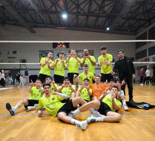 Α2-Ανδρών:-Ενδέκατη-σερί-νίκη-για-την-δεύτερη-ΑΕ-Κομοτηνής-επί-του-Ζαφειράκη-Νάουσας-με-το-μυαλό-στους-Αμπελόκηπους-πριν-το-φινάλε-στην-Ορεστιάδα-!