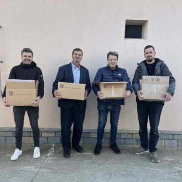 Προσφορά-γεύματος-Ιφτάρ-σε-συμπολίτες-μουσουλμάνους-από-τη-ΔΕΜΠ-Κομοτηνής