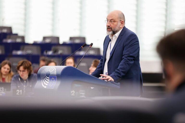 Σάκης-Αρναούτογλου-στην-Ευρωβουλή:-«Η-νέα-ΚΑΠ-πρέπει-να-στηρίζει-τον-αγρότη-–-όχι-μόνο-να-του-επιβάλλει-υποχρεώσεις»