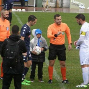 Επιτροπή-διαιτησίας-ΕΠΣ-Θράκης-:-ΑΝΑΚΟΙΝΩΣΗ-ΣΥΜΠΑΡΑΣΤΑΣΗΣ-ΣΤΟΥΣ-ΔΙΑΙΤΗΤΕΣ-ΤΗΣ-ΕΠΣ-ΘΡΑΚΗΣ