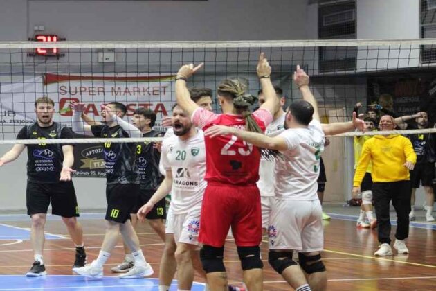 Α2-Ανδρών:-«Έσπασε»-την-έδρα-της-ΑΕ-Κομοτηνής-ο-Μακεδονικός-και-το-σερί-13-νικών-της-πρωτοπόρου!-Αγώνας-δίχως-αύριο-για-την-ΑΕΚ-η-ρεβάνς-της-Νεάπολης