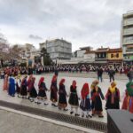 Με-μεγάλη-συμμετοχή-η-“2η-Γυμνασιάδα-Ελληνικών-Παραδοσιακών-Χορών”-στην-κεντρική-πλατεία-Κομοτηνής-(φωτος)