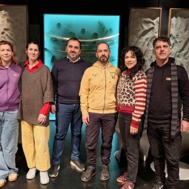 Συνεχίζονται-οι-παραστάσεις-στο-ΔΗΠΕΘΕ-Κομοτηνής-για-το-“meatball”-του-Δημήτρη-Φούτσια