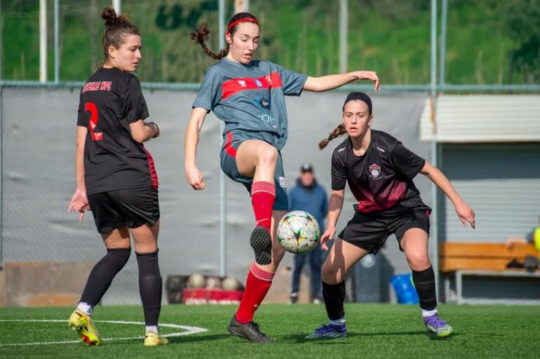 Γ’-Εθνική-–-1ος-όμιλος-–-Ποδόσφαιρο-Γυναικών-:-Ξεχωρίζει-το-ντέρμπι-κορυφής-στην-Φελώνη-Ξάνθης-ανάμεσα-σε-Βασίλισσα-και-Ροδόπη-87-!