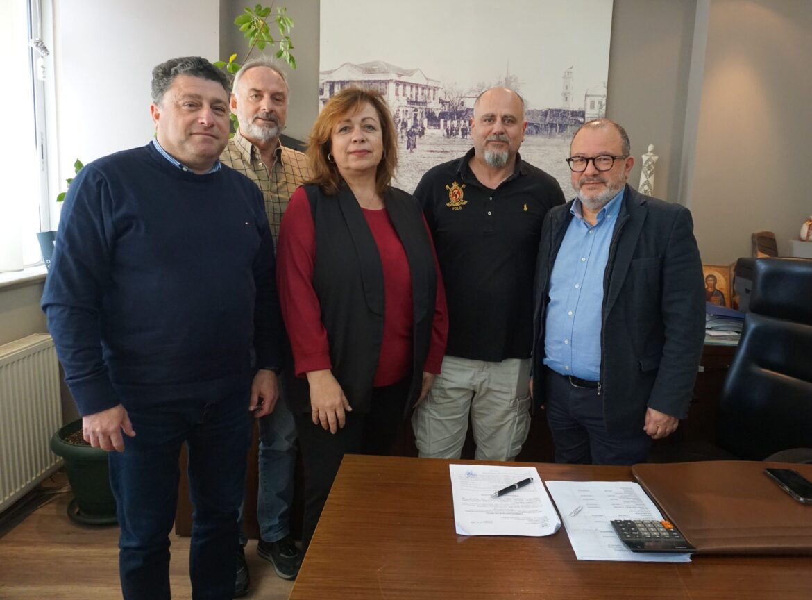 Υπογραφή-σύμβασης-έργου-«Βελτίωση-βατότητας-και-οδικής-ασφάλειας-παραθαλάσσιων-οικισμών-Φαναρίου-Αρωγής»