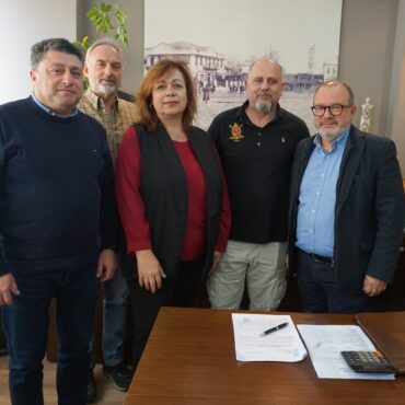 Υπογραφή-σύμβασης-έργου-«Βελτίωση-βατότητας-και-οδικής-ασφάλειας-παραθαλάσσιων-οικισμών-Φαναρίου-Αρωγής»