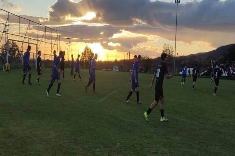 ΕΠΣ-Θράκης:-Με-εκπλήξεις-και-φουλ-της-ισοπαλίας-το-φινάλε-του-β’-γύρου-και-κερδισμένους-Μίσχο-και…-Αλανότοπο!-Τα-αποτελέσματα-και-η-βαθμολογία-στην-Β’-Κατηγορία