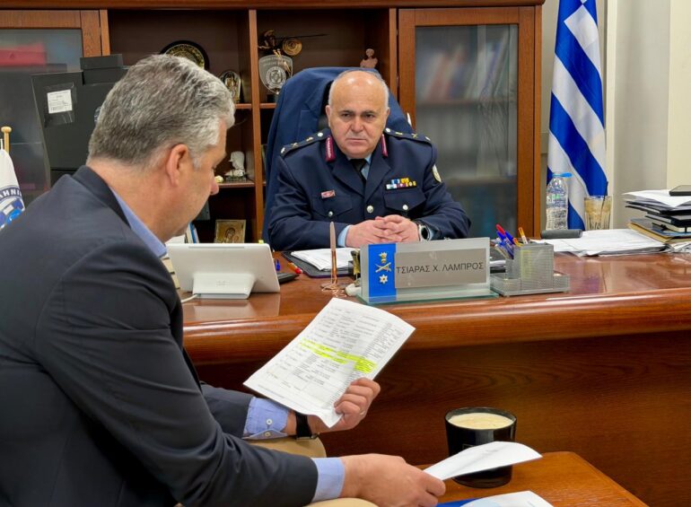 Η-Περιφέρεια-ΑΜΘ-ενισχύει-συστηματικά-τα-μέτρα-βιοασφάλειας-με-απολυμαντικές-τάφρους,-σημεία-απολύμανσης-και-υγειονομικές-πύλες