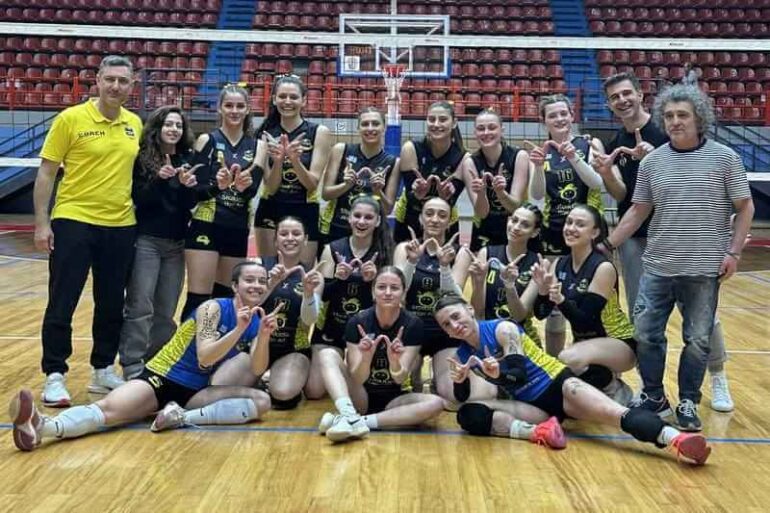 Στην-Α2-γυναικών-τα-κορίτσια-της-ΑΕ-Κομοτηνής-νικώντας-με-3-1-τα-Γιάννενα!
