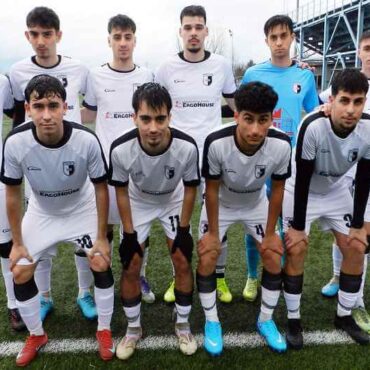 ΕΠΣ-Θράκης:-Τρομερά-παράπονα-Κοσμίου-και-μιλά-για-διαιτησία-τραγωδία-και-πρόκληση-με-το-Φανάρι-μετά-την-ήττα-μαχαιριά-στο-ντέρμπι-παραμονής!