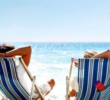 Πακέτα-για-διακοπές-και-vouchers-από-τον-ΟΠΕΚΑ–-Ποιοι-μπαίνουν-στη-λίστα