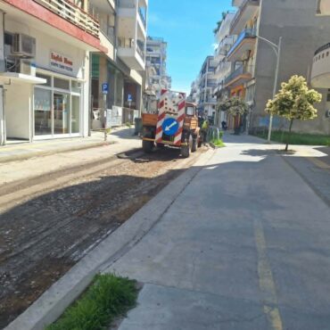 Κομοτηνή:-Ξεκίνησε-η-ασφαλτόστρωση-στην-Οδό-Νικολάου-Ζωίδη