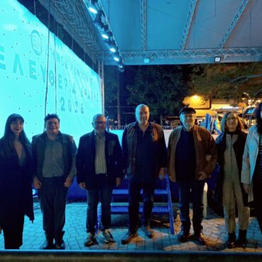 Μια-ιδιαίτερη-μουσική-βραδιά-αφιερωμένη-στην-παράδοση-με-τίτλο-“Θράκης-Φωνή”-του-Χρήστου-Χατζόπουλου,-απόλαυσαν-οι-Κομοτηναίοι-στην-κεντρική-πλατεία-της-πόλης-(φωτος)