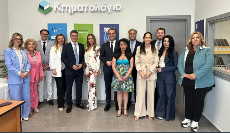 Το-Υποκατάστημα-Ορεστιάδας-του-Ελληνικού-Κτηματολογίου-εγκαινίασαν-ο-Υφυπουργός-Ψηφιακής-Διακυβέρνησης-Χρήστος-Δερμεντζόπουλος-και-ο-Πρόεδρος-του-Ελληνικού-Κτηματολογίου-Θάνος-Λίπας