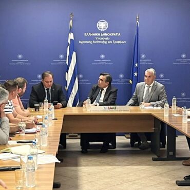 Συνάντηση-στο-Υπουργείο-Αγροτικής-Ανάπτυξης-για-τα-προβλήματα-των-αγροτών-της-Δράμας