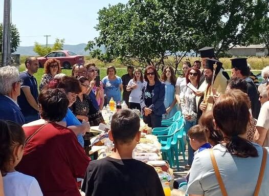 Στο-Θρυλόριο-Ροδόπης-αναβιώνει-Ταφικό-Έθιμο,-ανήμερα-του-αγίου-Πνεύματος,-από-τον-Πολιτιστικό-Σύλλογο-Ποντίων-Θρυλορίου-“Η-Κερασούντα-και-το-Γαρς”