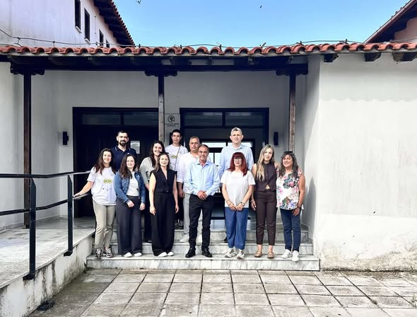 Με-επιτυχία-κύλησε-η-1η-μέρα-της-“Δράσης-για-τη-Γαλάζια-Σημαία:-Παιχνίδι-χαμένου-θησαυρού-το-ταξίδι-της-Ελιάς”-στη-Μαρώνεια-Ροδόπης-(video+φωτος)