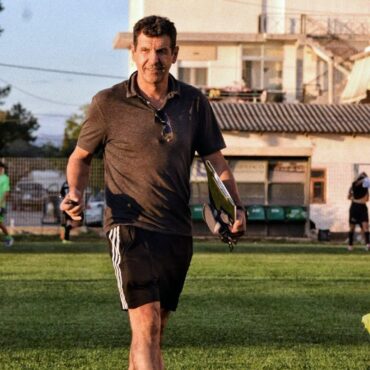 Ο-Σπύρος-Κουτσογιάννης-ανανεώνει-στην-Δόξα-Νέου-Σιδηροχωρίου