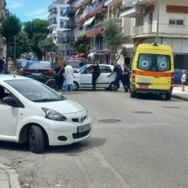 Κομοτηνή:-Ατύχημα-στην-Λεωφόρο-Ηρώων,-ευτυχώς-μόνο-με-υλικές-ζημιές-(φωτο)