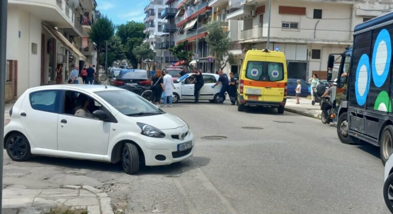 Κομοτηνή:-Ατύχημα-στην-Λεωφόρο-Ηρώων,-ευτυχώς-μόνο-με-υλικές-ζημιές-(φωτο)