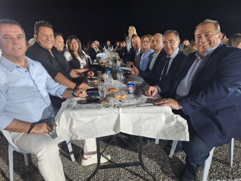 Μεγάλη-επιτυχία-σημείωσε-η-εκδήλωση-για-την-“Γιορτή-του-Πατέρα”-στους-Προσκυνητές,-από-το-Σύλλογο-Πατεράδων-Ξυλαγανής
