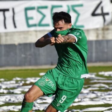 super-league-2:-Ο-ρέκορντμαν-όλων-των-εποχών-στον-Πανθρακικό-Τόλης-Σαραντίδης-θα-συνεχίσει-να-«πυροβολεί»-με-την-φανέλα-του