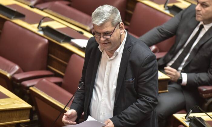 Χoυσεΐν-Ζεϊμπέκ-για-αθέτηση-υπόσχεσης-από-κυβέρνηση-για-άνοιγμα-ΟΣΔΕ-μέχρι-22.06
