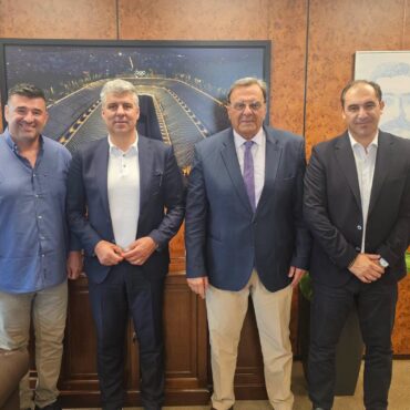 Συνάντηση-του-περιφερειάρχη-ΑΜΘ-με-τον-πρόεδρο-της-Ελληνικής-Ολυμπιακής-Επιτροπής,-Ισίδωρο-Κούβελο