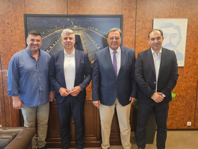 Συνάντηση-του-περιφερειάρχη-ΑΜΘ-με-τον-πρόεδρο-της-Ελληνικής-Ολυμπιακής-Επιτροπής,-Ισίδωρο-Κούβελο