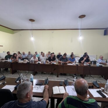 Τοποθέτηση-του-Επικεφαλή-της-Παράταξης-«Επανεκκίνηση»-Ντίνου-Χαριτόπουλου-στην-Ειδική-Συνεδρίαση-Λογοδοσίας-και-Απολογισμού-Πεπραγμένων-της-Δημοτικής-Αρχής-Μαρωνείας-–-Σαπών,-έτους-2025