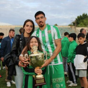 super-league-2:-Στον-Πανθρακικό-για-4η-συνεχόμενη-σεζόν-θα-πίνει-«Μάτε»-ο-Χουάν-Λαρέα